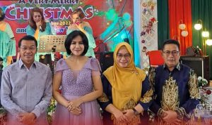 Bupati Perdie Rayakan Natal Bersama Ribuan Masyarakat