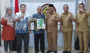 Batola Serahkan LKPD 2022 ke Perwakilan BPK RI Kalsel