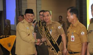 Batola Sahkan Bapak dan Ibu Asuh