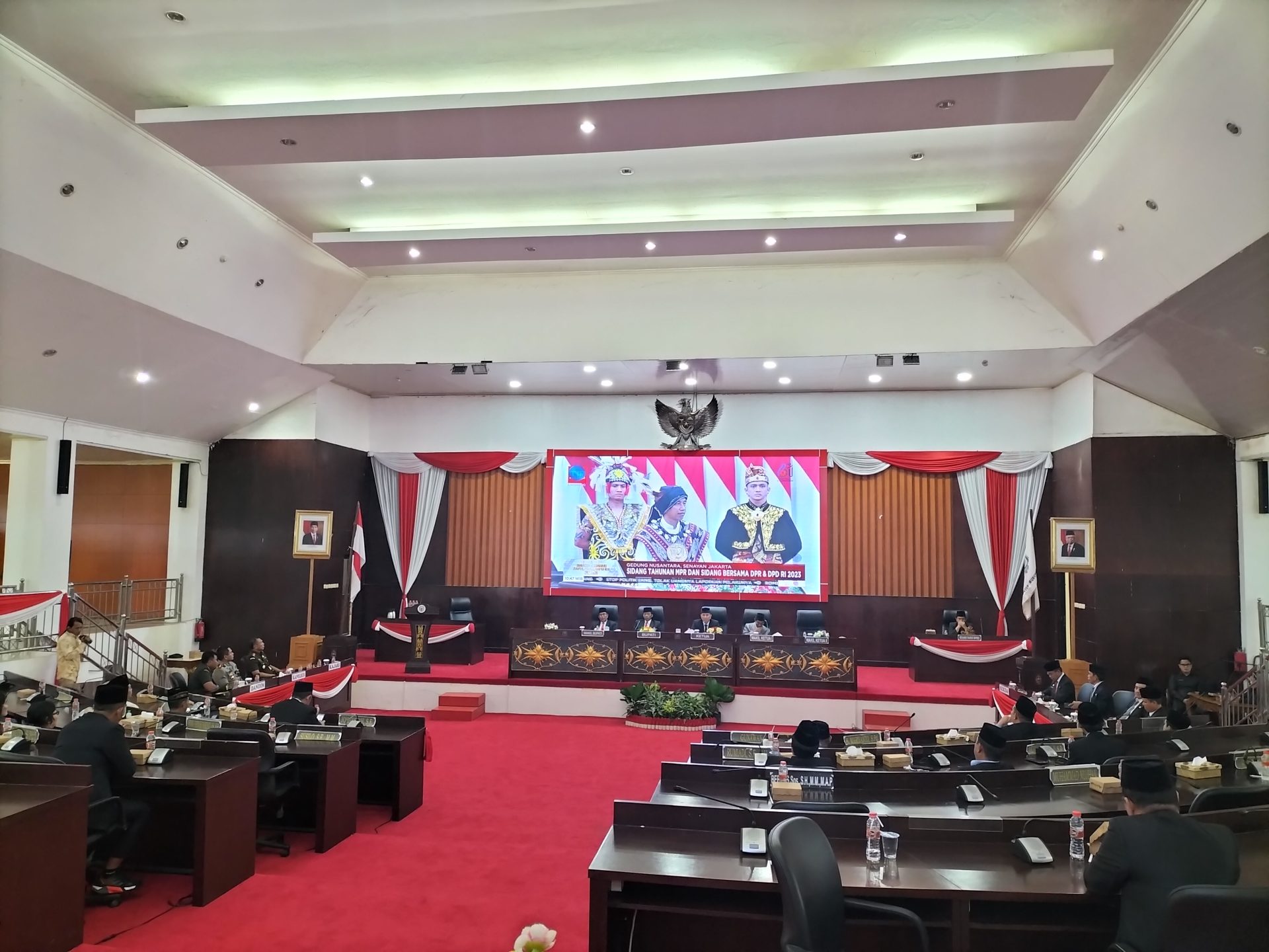 DPRD Murung Raya Antusias Menyimak Pidato Kenegaraan