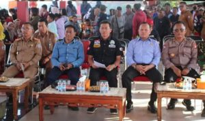 Bupati Perdie Hadiri Pertandingan Lomba Perahu di Sungai Barito