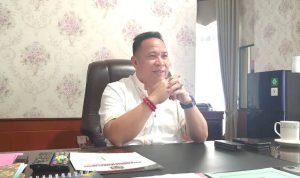 Ketua DPRD Mura Apresiasi Kepada Camat Laung Atas di Lantiknya 7 Kades Terpilih