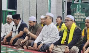 Warga di Makam Datu Kalampayan Sambut Kedatangan Paman Birin