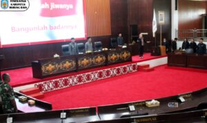 Pemandangan Umum Fraksi DPRD Mura Tentang Raperda Lambang DPRD