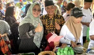 Rahmanto Apresiasi Pembukaan Pasar Ramadhan 1445 H 2024 di Kota Puruk Cahu
