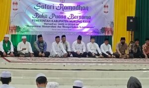 Pj Bupati Murung Raya Dan Ketua DPRD Hadiri Safari Ramadhan di Masjid Agung