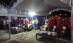Beri Dukungan Kepada Timnas, Kapolres Murung Raya Nobar Semifinal Piala U23 Bersama Masyarakat