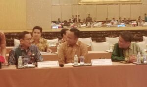Indra Gunawan Tegaskan 2024 Semua Desa di Bartim Teraliri Listrik