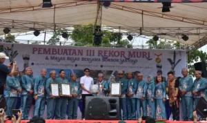 Kapuas Pecahkan Tiga Rekor Muri Dalam Sehari
