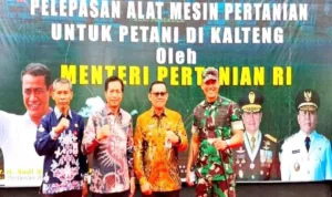 Pemkab Barut Minta Poktan Rawat Alsintan Dengan Baik