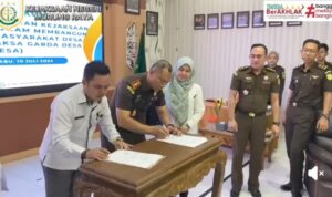 Kejaksaan Negeri Murung Raya Gelar Penerangan Hukum Untuk Kades