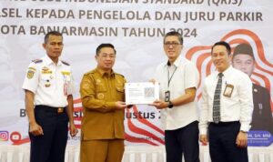 Banjarmasin Sosialisasikan Pengguna QRIS Kepada Juru Parkir