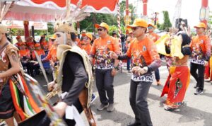 Semarak Karnaval Budaya Dalam Rangka Hari Jadi Ke-22 Tahun Kabupaten Murung Raya