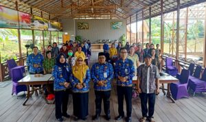 Dinas Nakertranskop UKM Adakan Pelatihan Lanjutan Anyaman Rotan bagi pelaku UMK