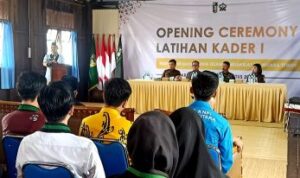HMI Komisariat Lafran Fane Muara Teweh Gelar Pelatihan Kader I