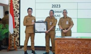 Pemkab Barito Kuala Raih Apresiasi Pelayanan Publik dan Zona Integritas 2024