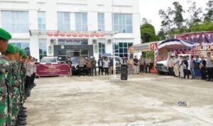 Pj Bupati Murung Raya Hadiri Pelepasan Penyaluran Logistik Pilkada 2024 Untuk Dua Kecamatan