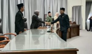 Lima Fraksi DPRD Barito Utara Sampaikan Pendapat Akhir Fraksi
