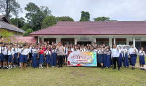 Polres Bartim Sosialisasi Bahaya Narkoba di SMPN Jaweten