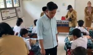 Wapres Gibran Kunjungi SDN 1 Langkai Kota Palangkaraya Uji Makanan Gratis