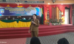Pengetahuan dan Keterampilan Kader Keluarga Balita Holistik Integrat Murung Raya