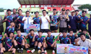 Juara I Turnamen Sepak Bola Liga Pelajar 2024 Berhasil Diraih SMAN 1 Mura