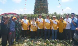 Pesta Nanas Semarakkan HUT ke-38 Kecamatan Mekarsari