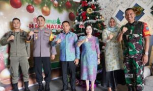 Open House Natal 2024: Pj Bupati Murung Raya Sambut Ribuan Masyarakat