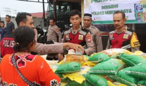 Polres Murung Raya Gelar Pasar Murah Ramadhan Jelang Idul Fitri