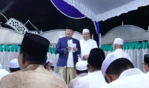 Gubernur H. Muhidin dan Hj. Fathul Jannah Ibadah Malam Nisfu Sya’ban di Masjid Sabilal Muhtadin Banjarmasin