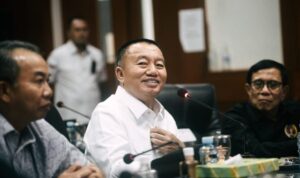 Hari Pers Nasional 2025, PWI Anugerahi Gubernur H. Muhidin Pena Mas