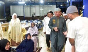 Pulang Retreat, Gubernur H. Muhidin Ajak Sholat Tarawih Berjamaah Seluruh Pejabat Pemprov Kalsel