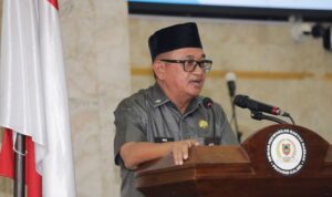 Rapat Paripurna, Gubernur Kalsel Mendukung Penyusunan Raperda Selaras Semangat Penyederhanaan Regulasi