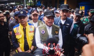 SERIUS TANGANI BANJIR, GUBERNUR AJAK DIRJEN BINA MARGA TINJAU LAPANGAN