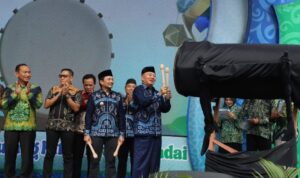 Setelah 10 Tahun, Kaloborasi Pasar Wadai Pemprov Kalsel – Pemkot Banjarmasin Diresmikan di Titik 0 Kilometer