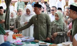 Bupati Batola Resmikan Pasar Panginan Ramadhan