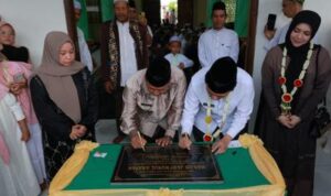 Wagub Kalsel Sambangi Batola Resmikan Masjid dalam Safari Ramadhan