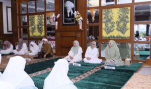 Ny. Hj. Noor Hayati Bahrul Ilmi Gelar Buka Puasa Bersama untuk Pererat Silaturahmi