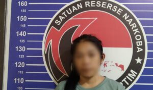 Satresnarkoba Bartim Ringkus Dua Orang Pengedar Sabu di-Jalan Simpang Empat PT.TMBG