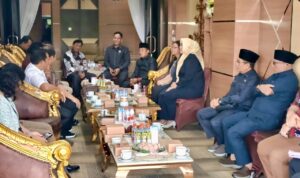 DPRD Kabupaten Murung Raya Menerima Kunjungan Kerja DPRD Kabupaten Kutai Barat