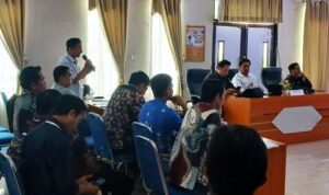 Saksi Paslon 01 Sampaikan Keberatan di Rapat Pleno Terbuka Tingkat Kabupaten Barito Utara