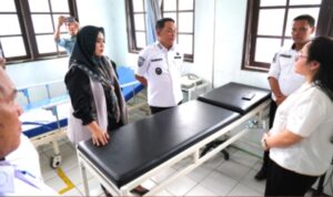 Pastikan Pelayanan Kesehatan Berjalan Dengan Baik, Wakil Bupati Rahmanto Kunjungi UPT Puskesmas Muara Laung