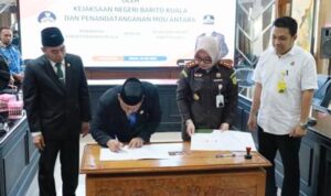 Pemkab Batola dan Kejari Jalin MoU Pendampingan Hukum untuk Dukung Pembangunan