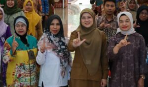 Dispersip Kalsel Kembangkan Karir Pustakawan dan Pengelola Perpustakaan Melalui Bimtek Literasi Informasi Sertifikasi