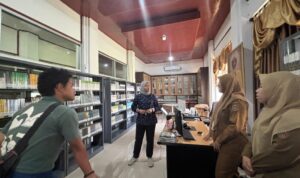 Dispersip Kalsel Terima Kunjungan KITLV-Jakarta Universiteit Leiden Belanda