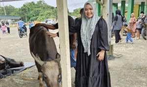 Wakil Ketua DPRD Apresiasi Pemkab Murung Raya Salurkan 50 Hewan Qurban ke Warga