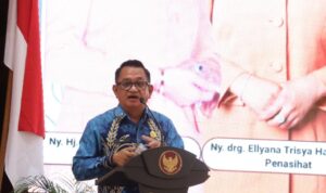 Ida Rahmawati Budi Gunadi Sadikin Kukuhkan Pengurus DWP Provinsi Kalsel Masa Bakti 2024-2029