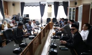 Seleksi Anggota KPID Kalsel, Ketua Tim Seleksi Laporkan Hasil Administrasi