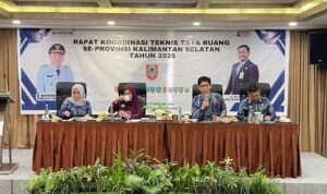Sinergitas Pembangunan Kalimantan Selatan Menuju Indonesia Emas 2045, Dinas PUPR Gelar Rapat Koordinasi Teknis Tata Ruang
