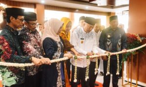 Gubernur H. Muhidin Resmikan Gedung Rektorat Uniska, Simbol Kemajuan dan Mencerdaskan Masyarakat kalsel